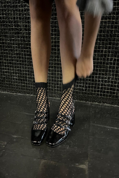 Tutoriel Chaussettes Blanche par Le Pull Studio